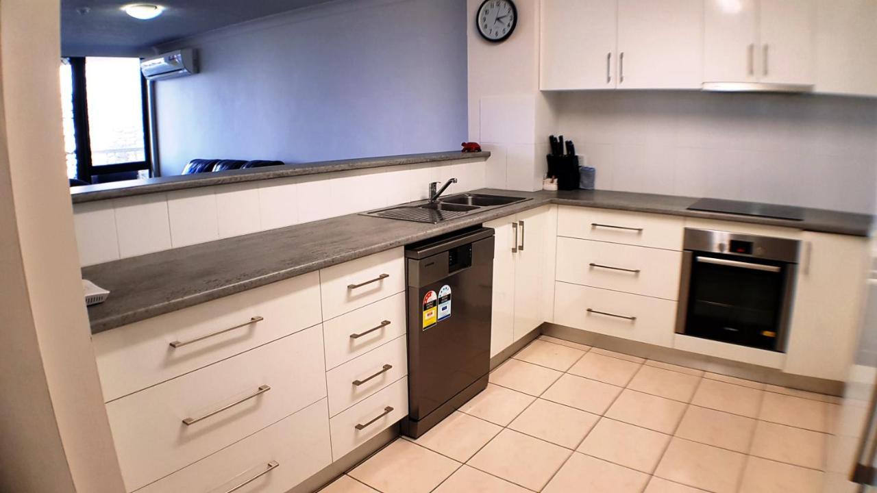 Genesis Apartments By Gold Coast Premium Esterno foto