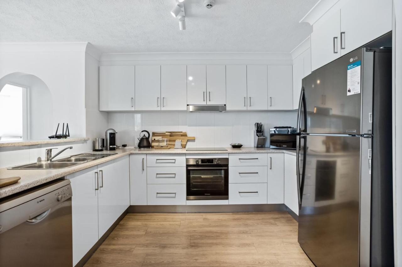 Genesis Apartments By Gold Coast Premium Esterno foto