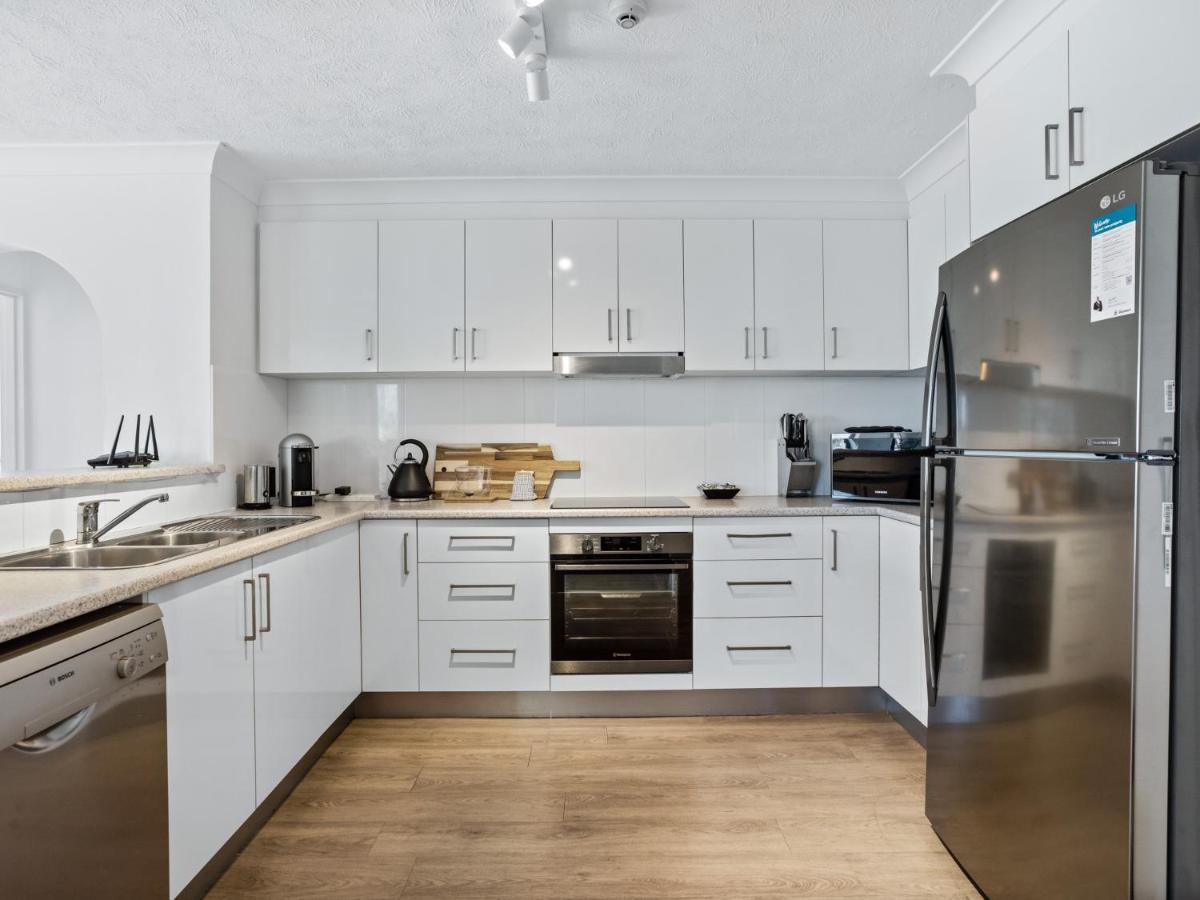 Genesis Apartments By Gold Coast Premium Esterno foto